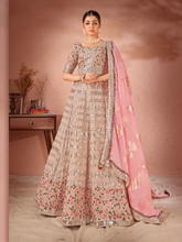 Lehenga Choli en fil de soie à paillettes en georgette beige